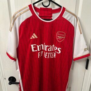 Men's Arsenal Kit